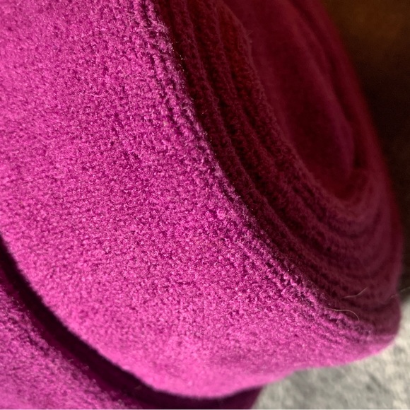 NWT PRO GYM TOWEL SET - Picture 5 of 7